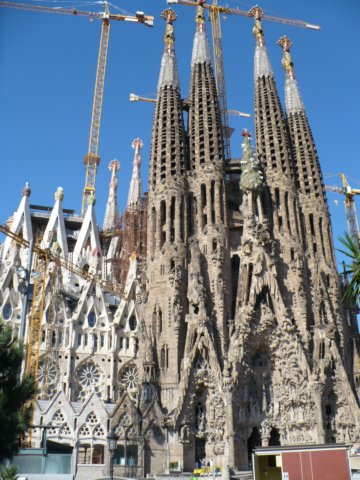 sagradafamilia.jpg
