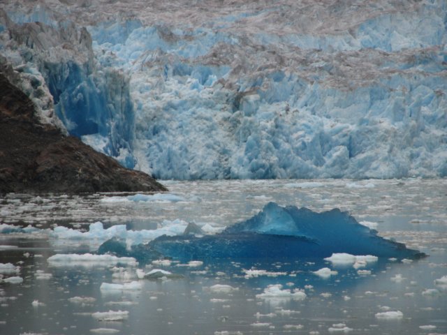 amazinglyblueiceberg.jpg
