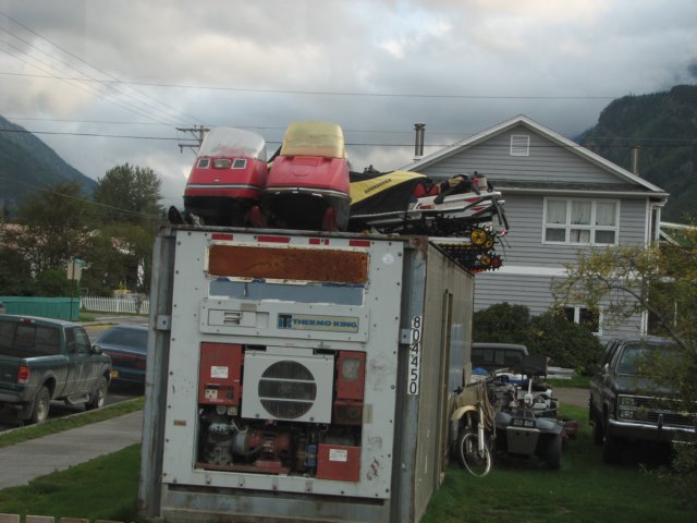 snowmobiles.jpg