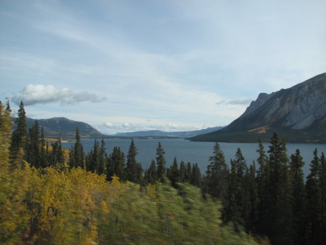 tutshilakelookingeast.jpg